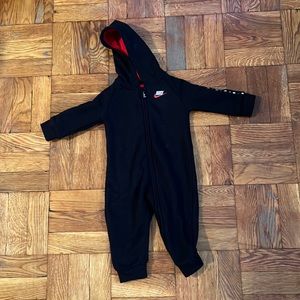 Nike baby jump suit
